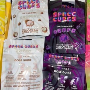 Space Cubes Mushroom Gummies